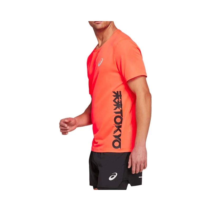 Camiseta Asics Future Tokyo Manga Corta Naranja Negro 6 Camiseta Asics Future Tokyo Manga Corta Naranja Negro - Imagen 4