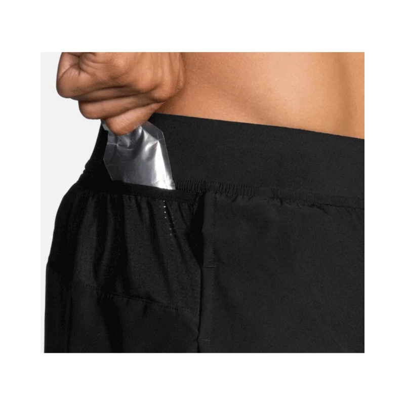 Pantalón Corto Brooks Sherpa 3" Negro 7 Pantalón Corto Brooks Sherpa 3" Negro - Imagen 5