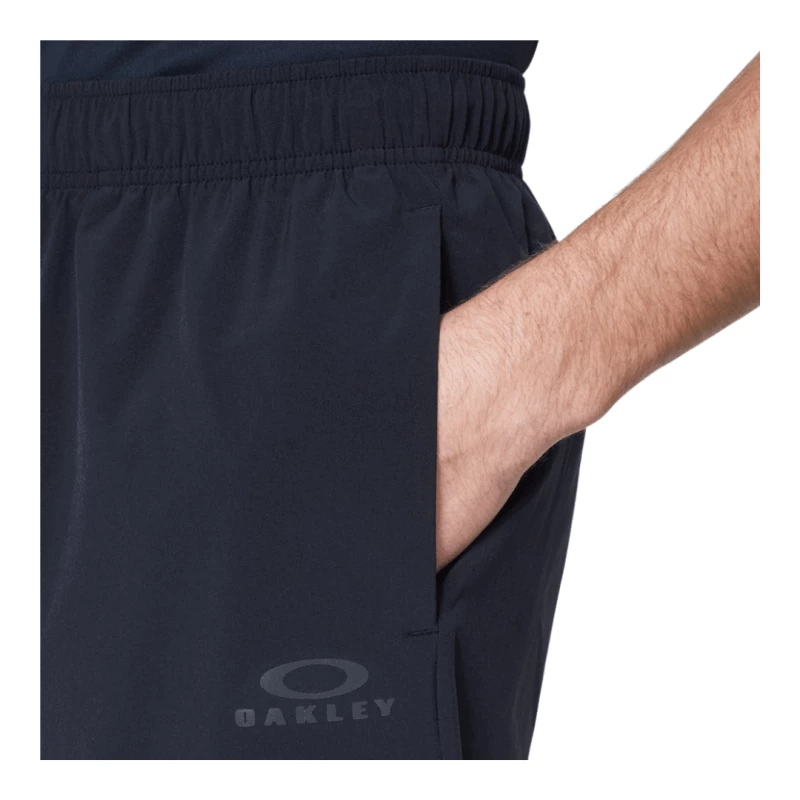 Pantalón Corto Oakley Foundational Training 7 Negro 6 Pantalón Corto Oakley Foundational Training 7 Negro - Imagen 4